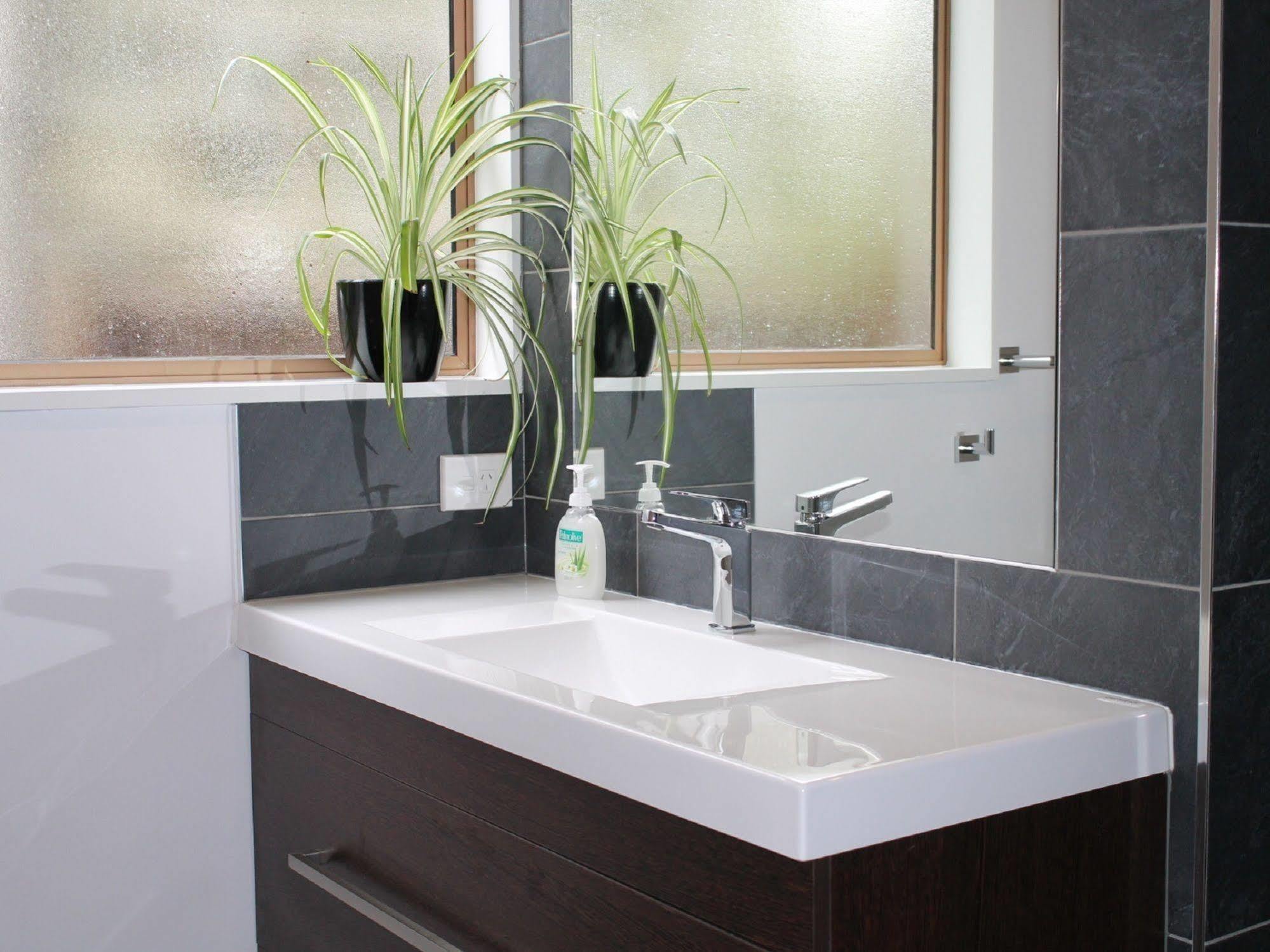 Inn The Bay Bed & Breakfast Kaikoura Luaran gambar